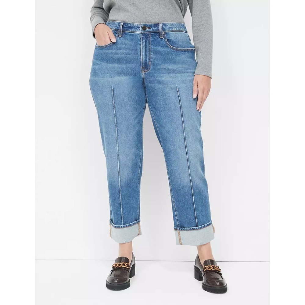 Lane Bryant Relaxed Straight Cuffed Jean With Seam Detail in Medium Wash Size 18